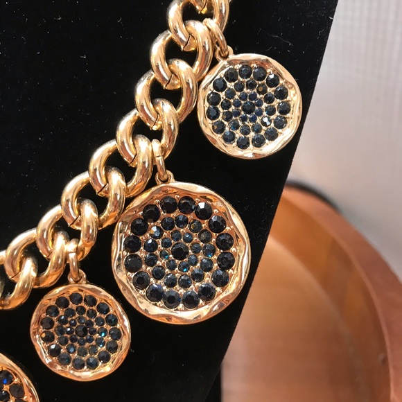 NWT Sparkling Sage Goldtone Necklace w/Circle Drop - Picture 4 of 9